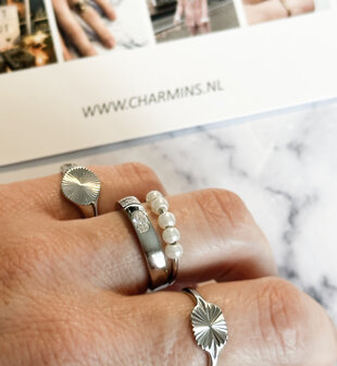 Charmin&#039;s Ring Draaiende Parels Anxiety Fidget Goudkleurig Staal R1365