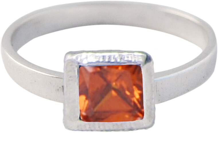 Ring KR28 'Cubic Diamond' Light Red